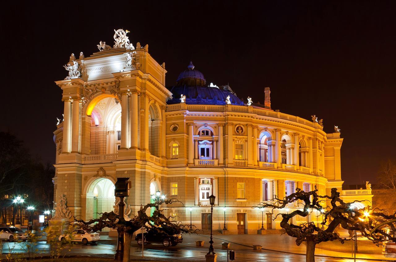 The Hostel On Gogolya Odessa Exterior photo